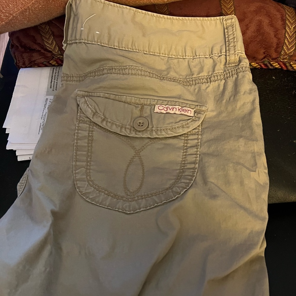 Calvin Klein Bermuda shorts - 16